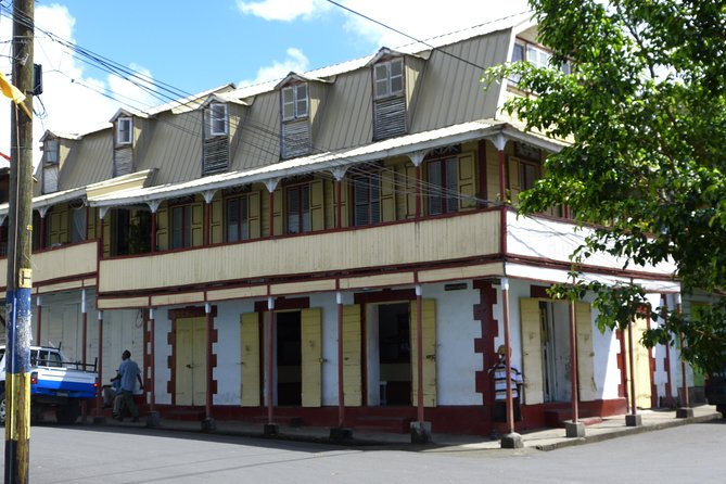 Best of Both Worlds Land and Sea Adventure - Sulphur Springs puts you beside live volcanic activity