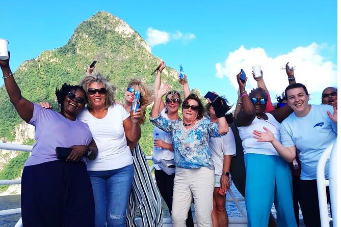 Ferry Transfer from Resorts in St. Lucia to Hewanorra Airport - Keeping Your Luggage With You