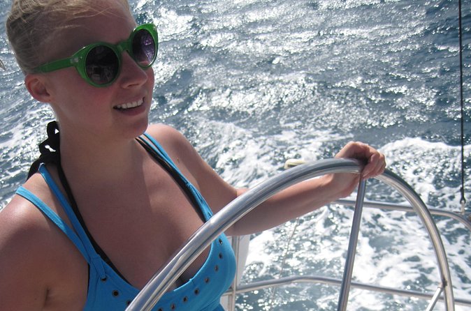 Hands on Sailing Tour in Rodney Bay St Lucia - Passing Pigeon Island with St Lucia in view