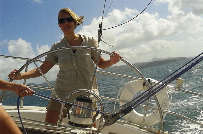 Hands on Sailing Tour in Rodney Bay St Lucia - A small group with room for both work and rest