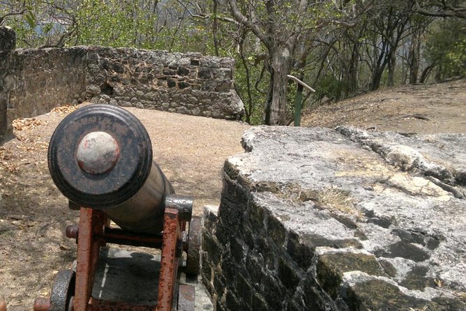 Hike the Fort Experience- Amazing Panoramic Views (Pigeon Island) - The 9:00 a.m. pickup from northern St. Lucia