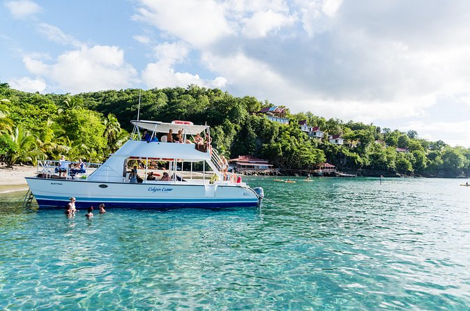 Hop & Drop Soufriere Transfer - The Northbound Return and Snorkeling Stop