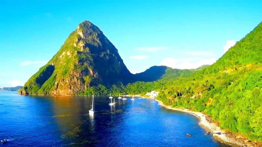Majestic Gros Piton Hiking Day Trip - Starting the Gros Piton trail