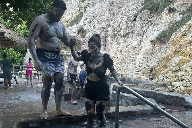 Moonlight Volcano & Dinner Private Tour (Southern Pick up) - Is $80 per person good value?