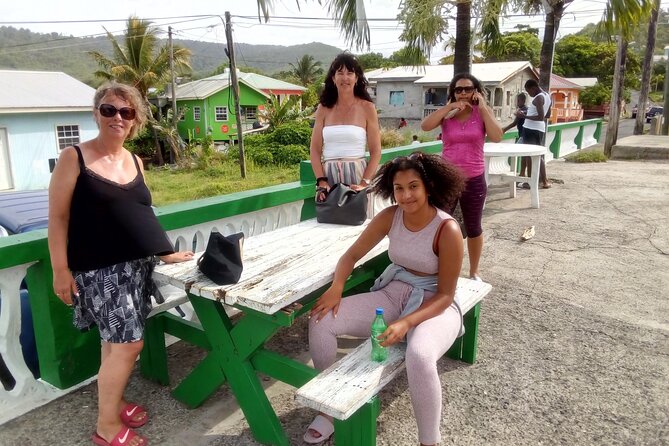 Private Airport Transfer from Hewanorra UVF to St. Lucia Resorts - The named driver is the key arrival detail