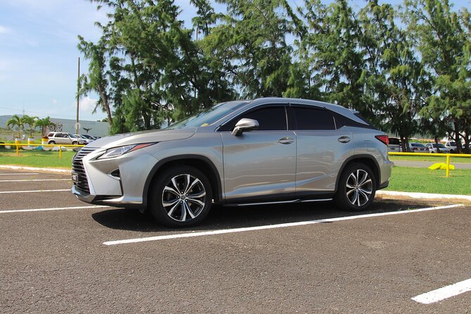 Private Round Trip Airport (UVF) Transfer: Luxury SUV - Why the UVF ride deserves planning