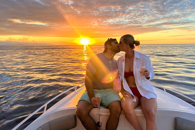 Private Sunset Cruise in Caribbean in St. Lucia - Following the Caribbean coast from 4:30 or 5 p.m.