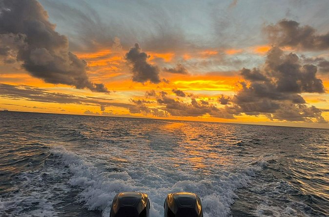 Private Sunset Cruise in St. Lucia - The sunset is the main attraction