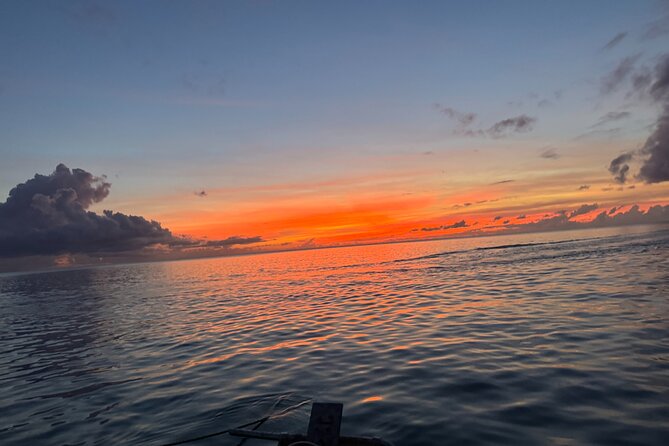 Private Sunset Cruise in St. Lucia - Local drinks and a casual onboard mood
