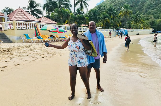 Reduit Beach Round-Trip Shuttle Service - Reduit Beach has two clear drawbacks