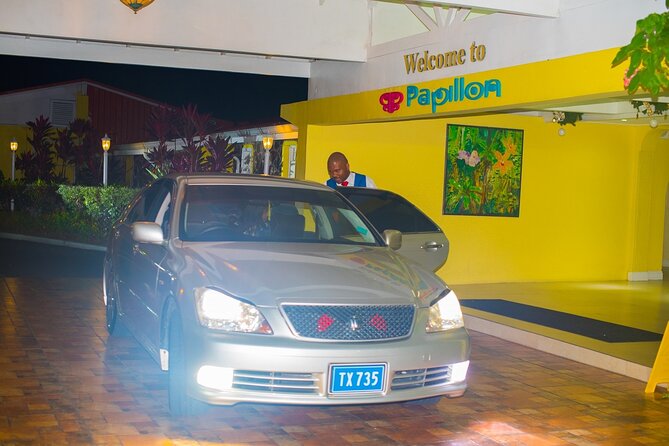 Return Transfer from Hotel to Hewanorra Airport (UVF) - One Way - Comfort during a long airport transfer