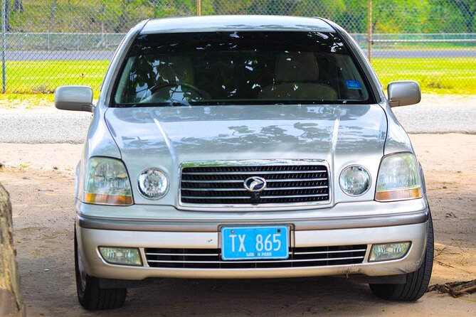 Return Transfer from Hotel to Hewanorra Airport (UVF) - One Way - The ride across St. Lucia