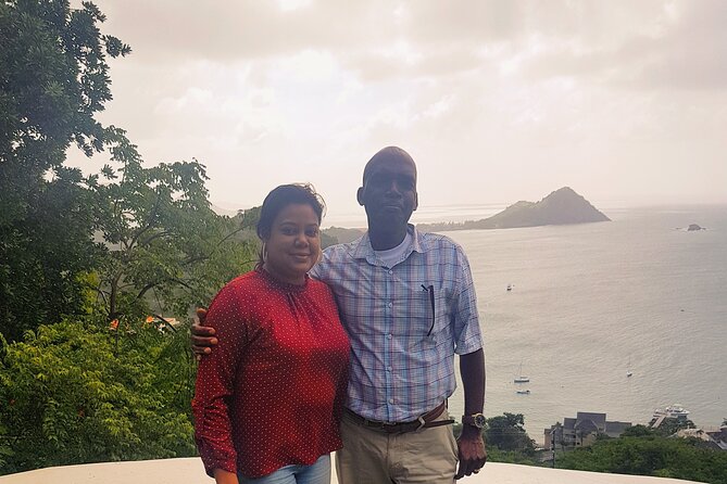 Roundtrip Transfer from UVF Airport to Resorts in Gros Islet (Groups of 4 Plus) - The return transfer deserves equal attention