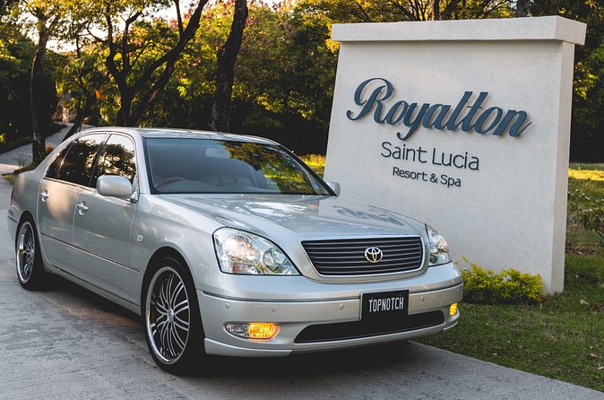Royalton Saint Lucia Private Airport Transfers - Round Trip - The return trip begins in the Royalton lobby