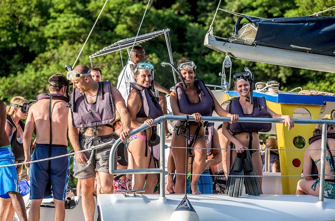 Soufriere Adventure Cruise - What the crew adds to the day