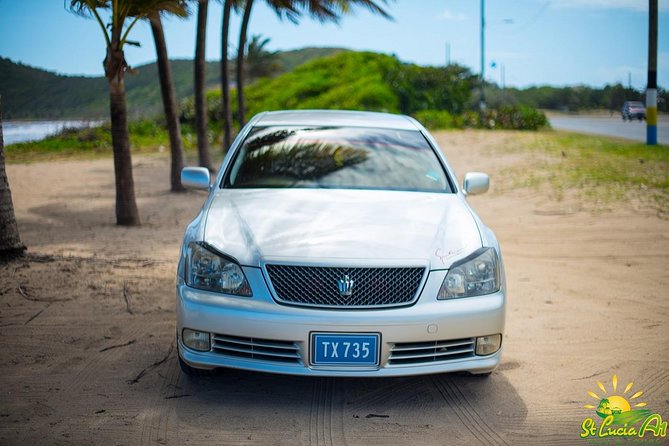 St Lucia Airport Shuttle from Hewanorra Airport (UVF) - One Way - What the private ride feels like