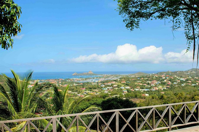 St Lucia Exclusive Views - A short road trip with a wide view of St. Lucia