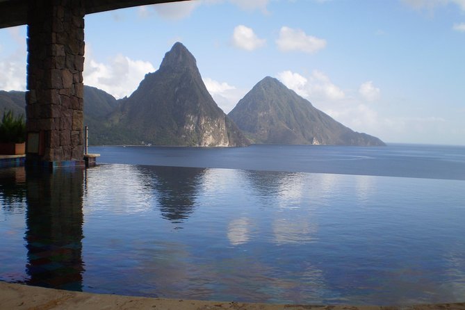 St Lucia Highlights Tour - Marigot Bay offers a quick western view