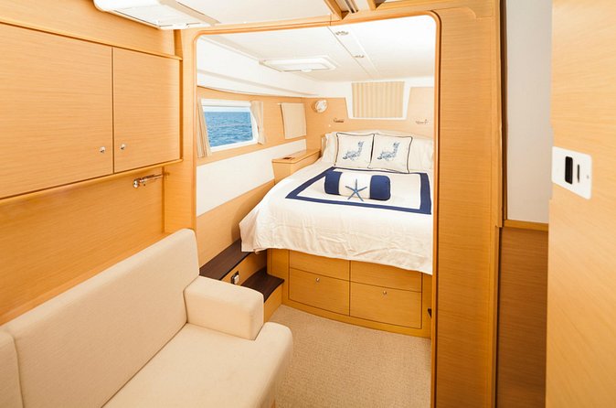 St. Lucia Luxury Sunset Cruise From Castries - Crew service can make or break the evening