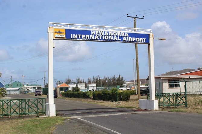 St. Lucia Private Airport Transfers from UVF (GROUPS of 4) - The return trip to the airport
