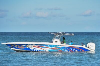 St Lucia Private Boat Tour/Sightseeing/Snorkeling