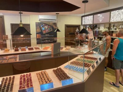 St. Lucia: Rum Distillery and Chocolate Making Experience