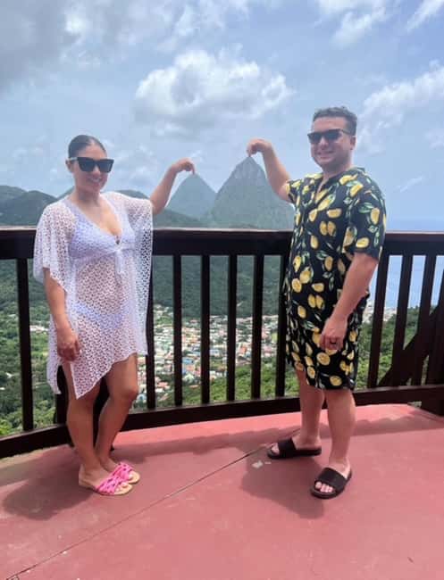 St Lucia Sulphur Springs Drive- in Volcano Tour & Waterfall - A local bakery stop with drinks and scenery