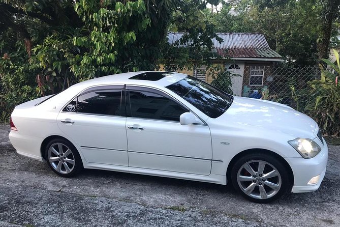 St Lucia Transportation- Eugene's Hewanorra Airport/ Hotel Transfer (UVF) - Arriving at Hewanorra Airport with less fuss