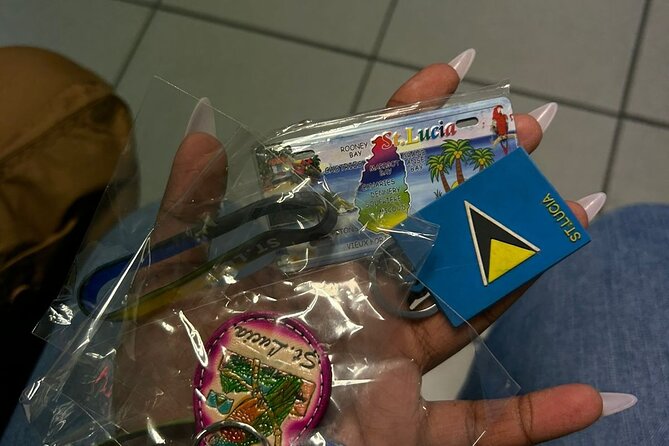 St. Lucia UVF Airport Transfers - Roundtrip with Free Souvenirs - A Softer Landing At UVF