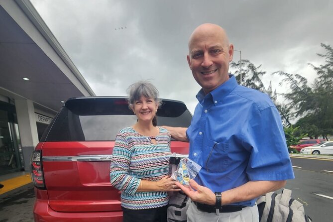 St. Lucia UVF Airport Transfers - Roundtrip with Free Souvenirs - Private Service, Not A Shared Shuttle