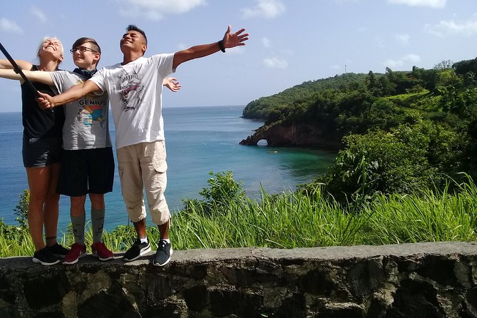 Tet Paul "Stairway to heaven" Tour in St Lucia - The Ride South From Castries